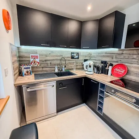 Maison Retro 80 90 Avec Terrasse Clim Et Vue Provence Prázdninový dům La Brillanne